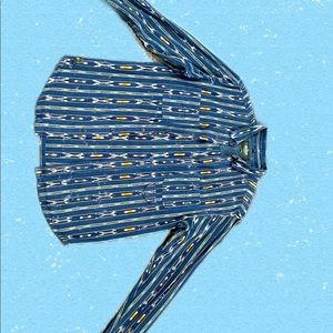 It’s a blue dress out shirt good quality